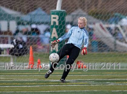 Thumbnail 3 in Paradise vs Drake (California Classic) photogallery.