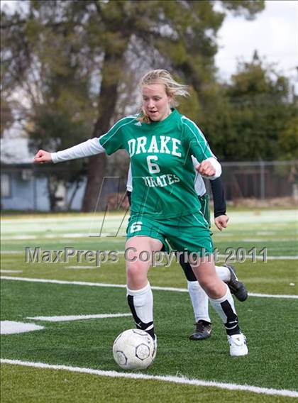 Thumbnail 1 in Paradise vs Drake (California Classic) photogallery.