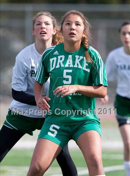 Thumbnail 2 in Paradise vs Drake (California Classic) photogallery.