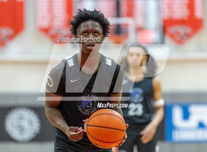Thumbnail 3 in IMG Academy vs CIA Bella Vista ( Bob McKillop Invitational ) photogallery.