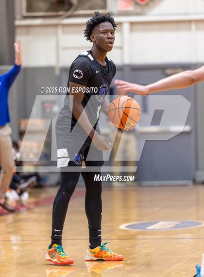 Thumbnail 2 in IMG Academy vs CIA Bella Vista ( Bob McKillop Invitational ) photogallery.