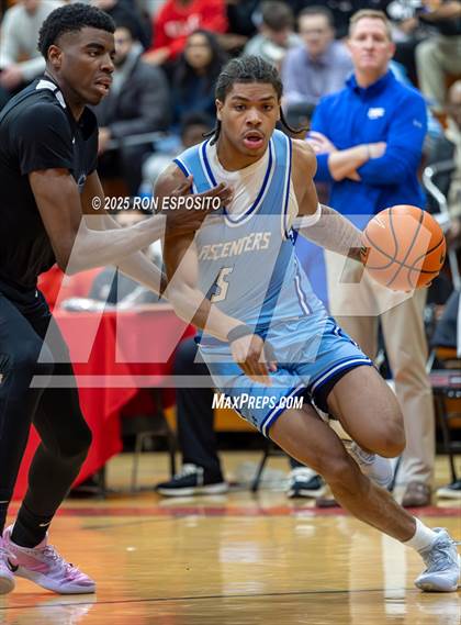 Thumbnail 2 in IMG Academy vs CIA Bella Vista ( Bob McKillop Invitational ) photogallery.