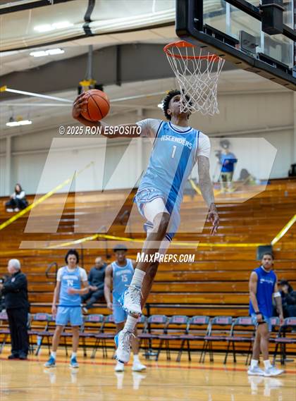Thumbnail 2 in IMG Academy vs CIA Bella Vista ( Bob McKillop Invitational ) photogallery.