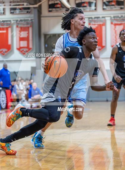 Thumbnail 2 in IMG Academy vs CIA Bella Vista ( Bob McKillop Invitational ) photogallery.
