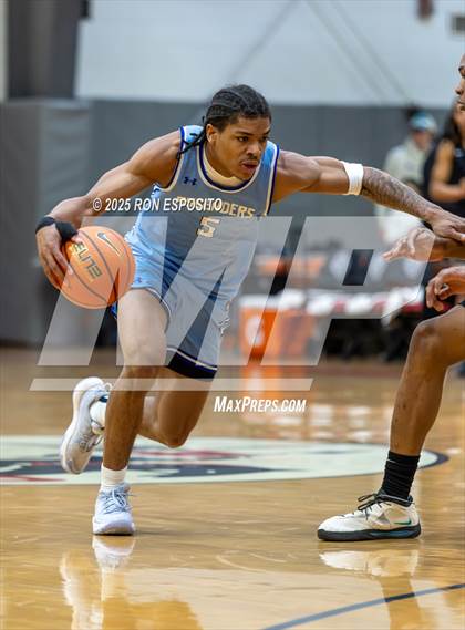 Thumbnail 2 in IMG Academy vs CIA Bella Vista ( Bob McKillop Invitational ) photogallery.