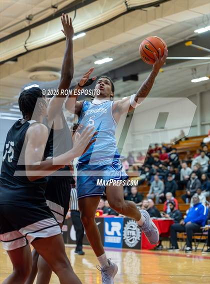 Thumbnail 3 in IMG Academy vs CIA Bella Vista ( Bob McKillop Invitational ) photogallery.