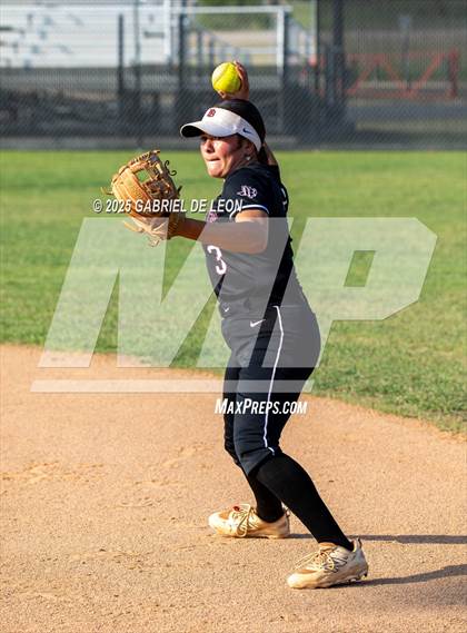 Thumbnail 3 in Flour Bluff @ Harlingen South (UIL Region IV Area Softball Game 2) photogallery.