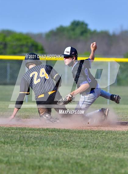 Thumbnail 1 in  South Seneca @ Bloomfield photogallery.