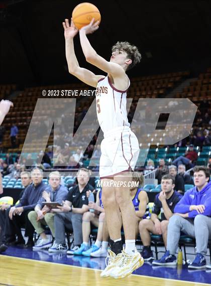 Thumbnail 2 in Windsor vs. Longmont (CHSAA 5A Great 8) photogallery.