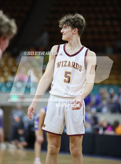 Thumbnail 2 in Windsor vs. Longmont (CHSAA 5A Great 8) photogallery.