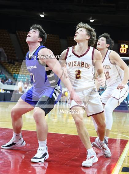 Thumbnail 3 in Windsor vs. Longmont (CHSAA 5A Great 8) photogallery.