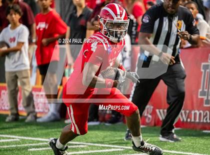 Thumbnail 2 in Bishop Gorman @ Mater Dei photogallery.