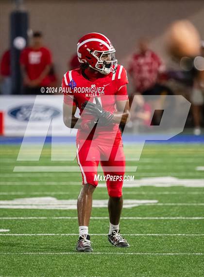 Thumbnail 1 in Bishop Gorman @ Mater Dei photogallery.