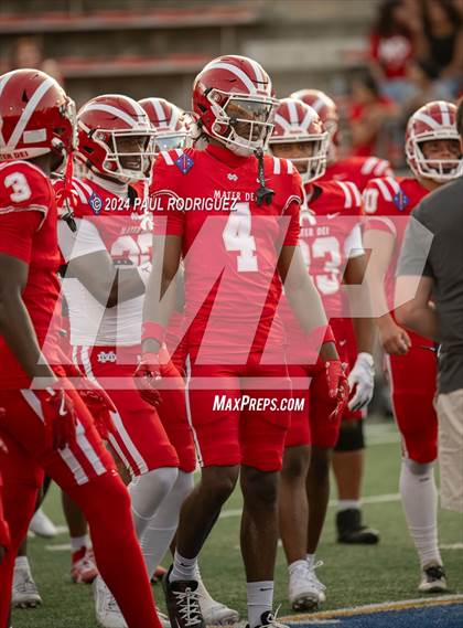 Thumbnail 3 in Bishop Gorman @ Mater Dei photogallery.