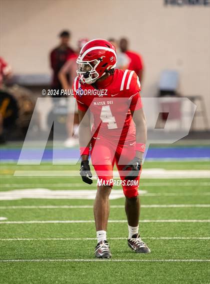 Thumbnail 1 in Bishop Gorman @ Mater Dei photogallery.