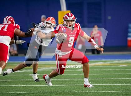 Thumbnail 3 in Bishop Gorman @ Mater Dei photogallery.