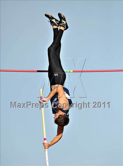 Thumbnail 3 in 44th Arcadia Invitational (Saturday's Boys Pole Vault) photogallery.