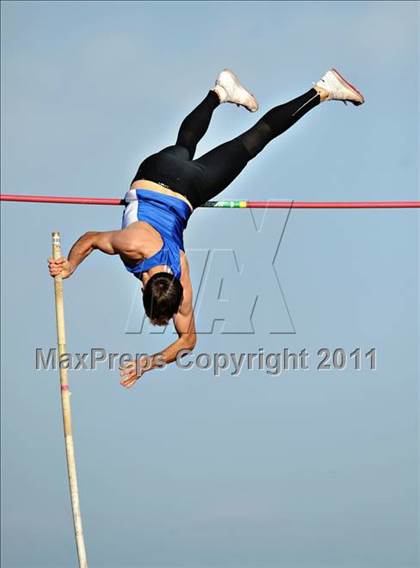 Thumbnail 1 in 44th Arcadia Invitational (Saturday's Boys Pole Vault) photogallery.