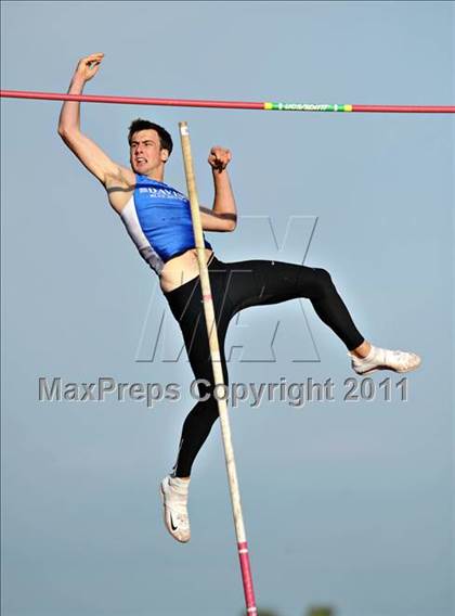 Thumbnail 2 in 44th Arcadia Invitational (Saturday's Boys Pole Vault) photogallery.