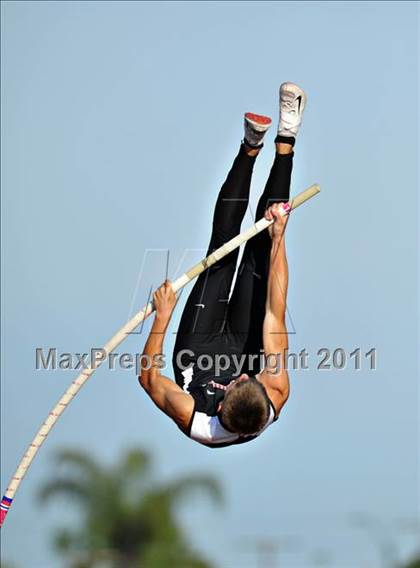 Thumbnail 3 in 44th Arcadia Invitational (Saturday's Boys Pole Vault) photogallery.