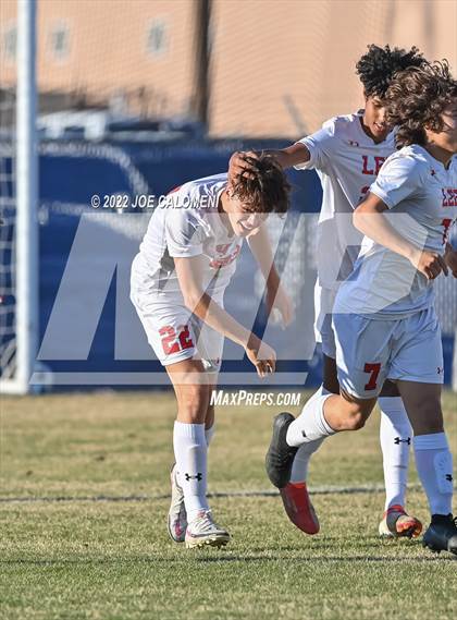 Thumbnail 2 in Lee vs Johnson photogallery.