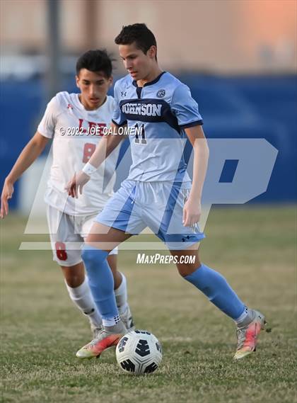 Thumbnail 3 in Lee vs Johnson photogallery.