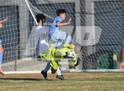 Thumbnail 2 in Lee vs Johnson photogallery.