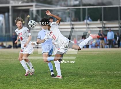 Thumbnail 3 in Lee vs Johnson photogallery.
