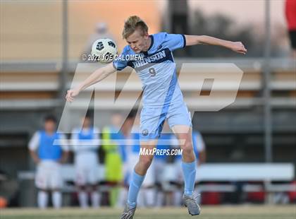 Thumbnail 2 in Lee vs Johnson photogallery.