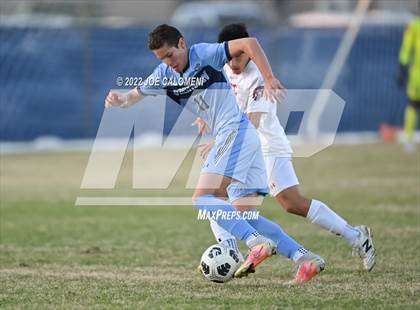 Thumbnail 3 in Lee vs Johnson photogallery.