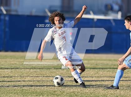 Thumbnail 1 in Lee vs Johnson photogallery.