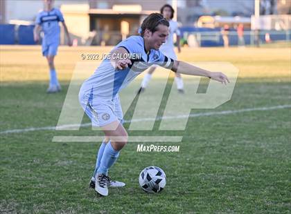 Thumbnail 2 in Lee vs Johnson photogallery.