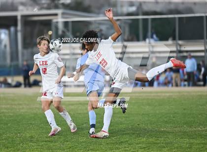 Thumbnail 2 in Lee vs Johnson photogallery.