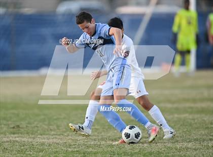 Thumbnail 2 in Lee vs Johnson photogallery.