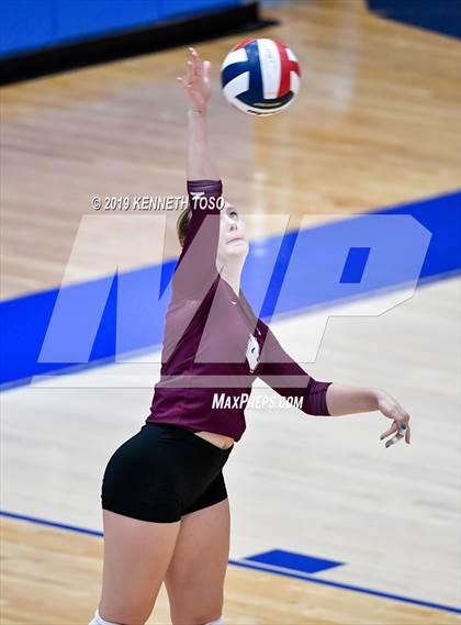Thumbnail 3 in Taft @ Marshall photogallery.