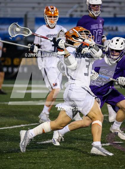 Thumbnail 3 in John Jay vs. Manhasset (NYSPHSAA Class B Semifinal) photogallery.