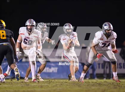 Thumbnail 3 in Bakersfield Christian vs Liberty (CIF CS D1-A Final) photogallery.