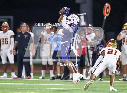Thumbnail 2 in Bergen Catholic @ Chaminade-Madonna photogallery.