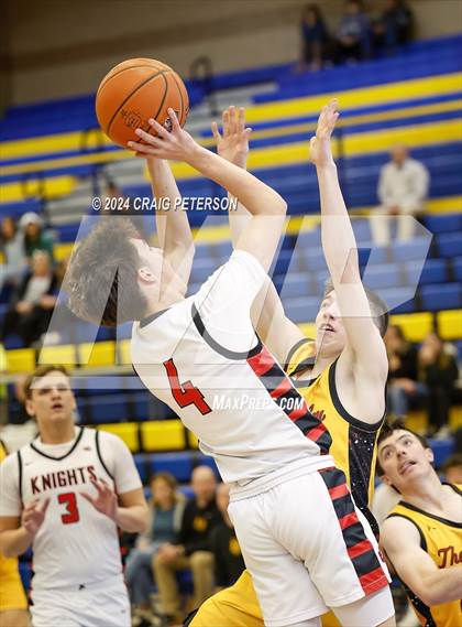 Thumbnail 3 in Star Valley vs. Hillcrest photogallery.