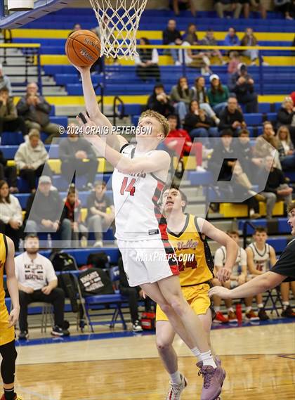 Thumbnail 1 in Star Valley vs. Hillcrest photogallery.