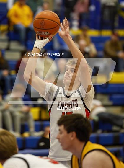 Thumbnail 2 in Star Valley vs. Hillcrest photogallery.