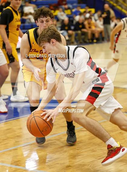 Thumbnail 3 in Star Valley vs. Hillcrest photogallery.