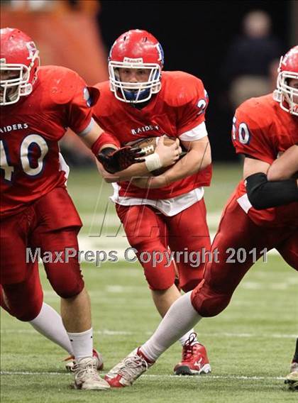 Thumbnail 2 in Schalmont vs. Hornell (NYSPHSAA Class B Final) photogallery.