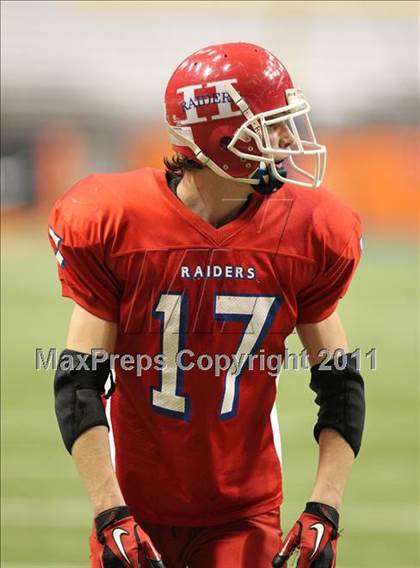 Thumbnail 2 in Schalmont vs. Hornell (NYSPHSAA Class B Final) photogallery.