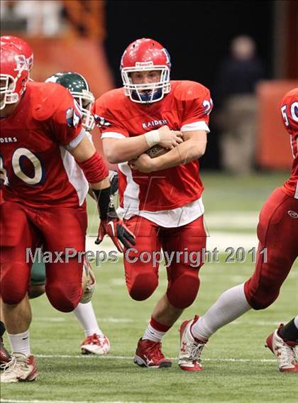 Thumbnail 1 in Schalmont vs. Hornell (NYSPHSAA Class B Final) photogallery.