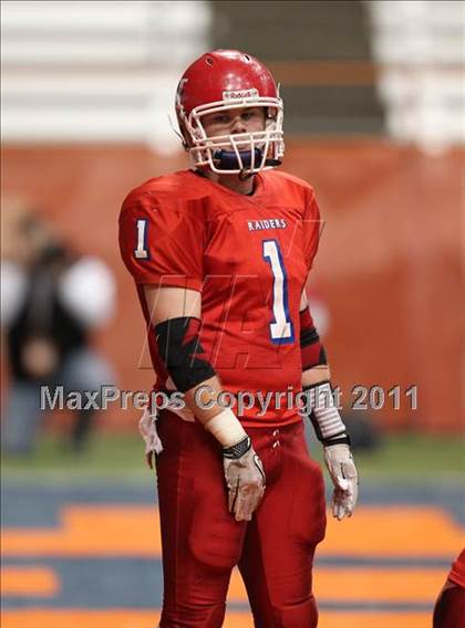 Thumbnail 2 in Schalmont vs. Hornell (NYSPHSAA Class B Final) photogallery.