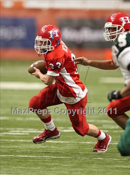 Thumbnail 3 in Schalmont vs. Hornell (NYSPHSAA Class B Final) photogallery.