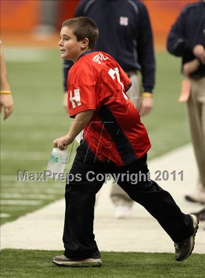 Thumbnail 1 in Schalmont vs. Hornell (NYSPHSAA Class B Final) photogallery.