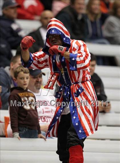 Thumbnail 3 in Schalmont vs. Hornell (NYSPHSAA Class B Final) photogallery.