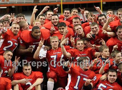 Thumbnail 1 in Schalmont vs. Hornell (NYSPHSAA Class B Final) photogallery.